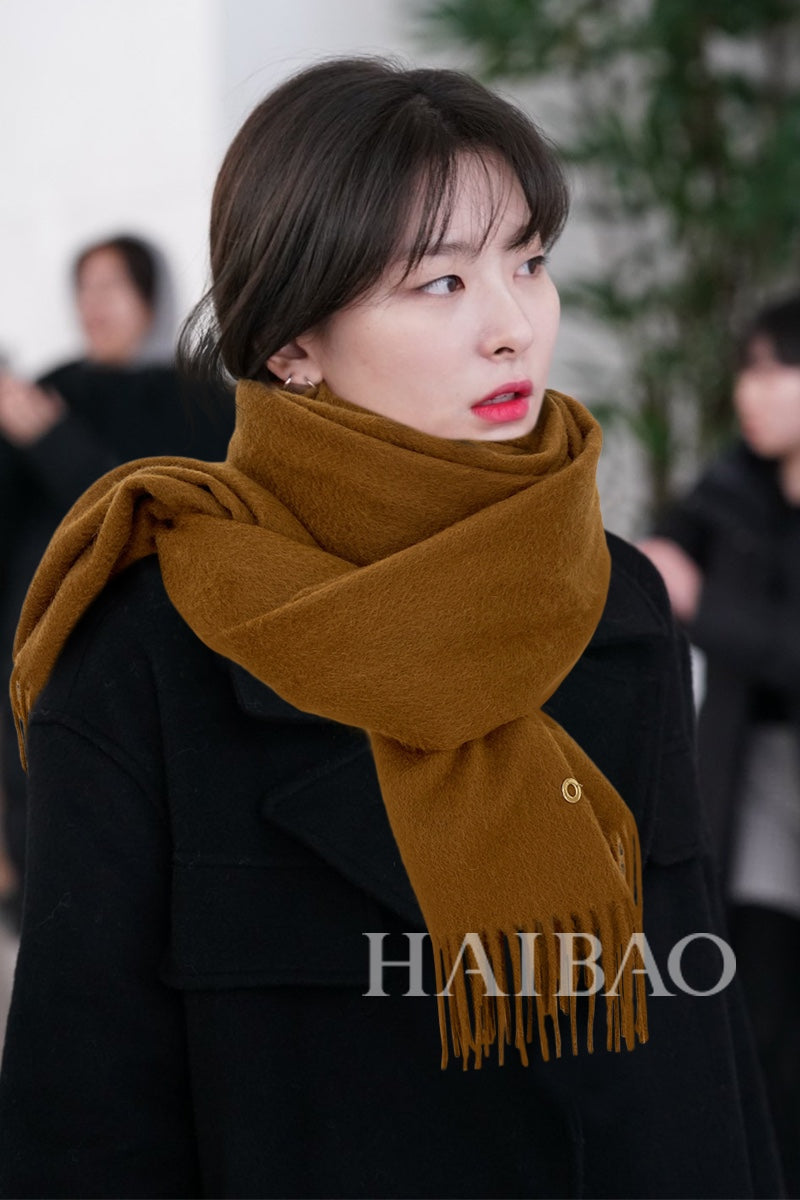 LP Grande Unita Scarf 200 CM In Caramel Cashmere 645520