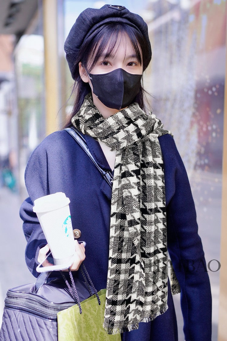 LP Opposite Scarf 190 CM In Black White Cashmere 667373