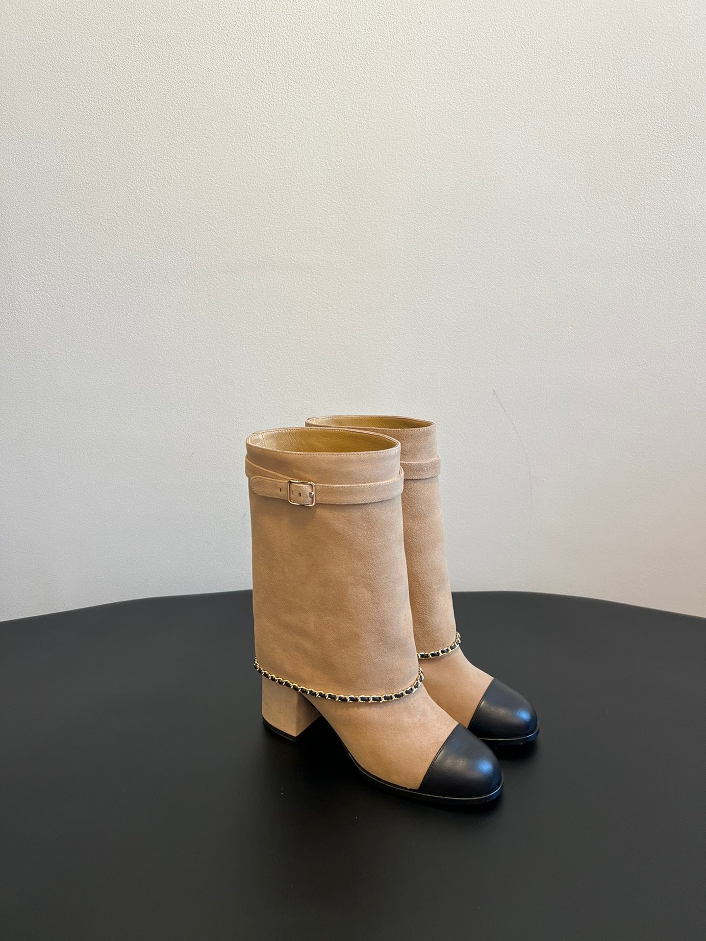 CC Short Boots Dark Beige With Chain Suede And Cowhide 944965