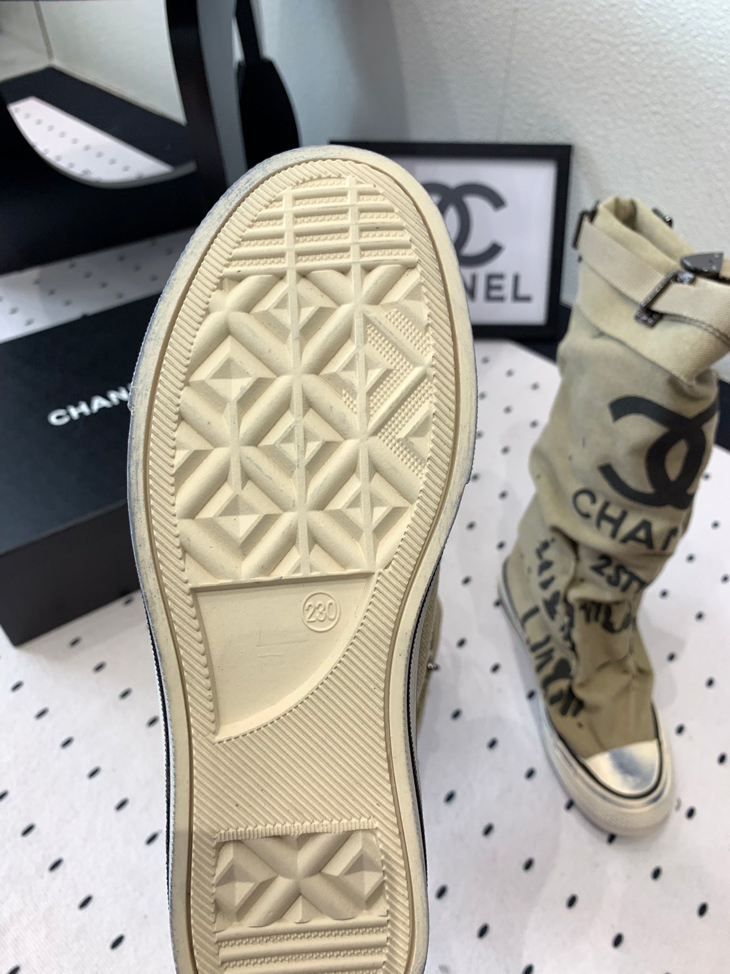CC High-Top Canvas Boots Beige Black Denim Fabric 938050