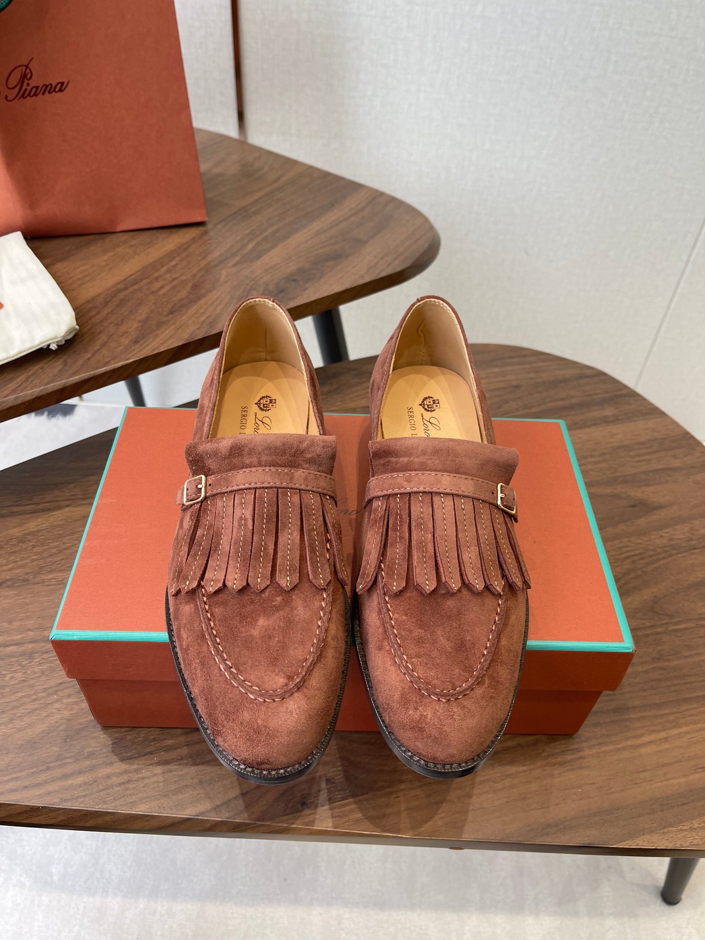 LP 26SS Loafers Red Brown Suede 579615