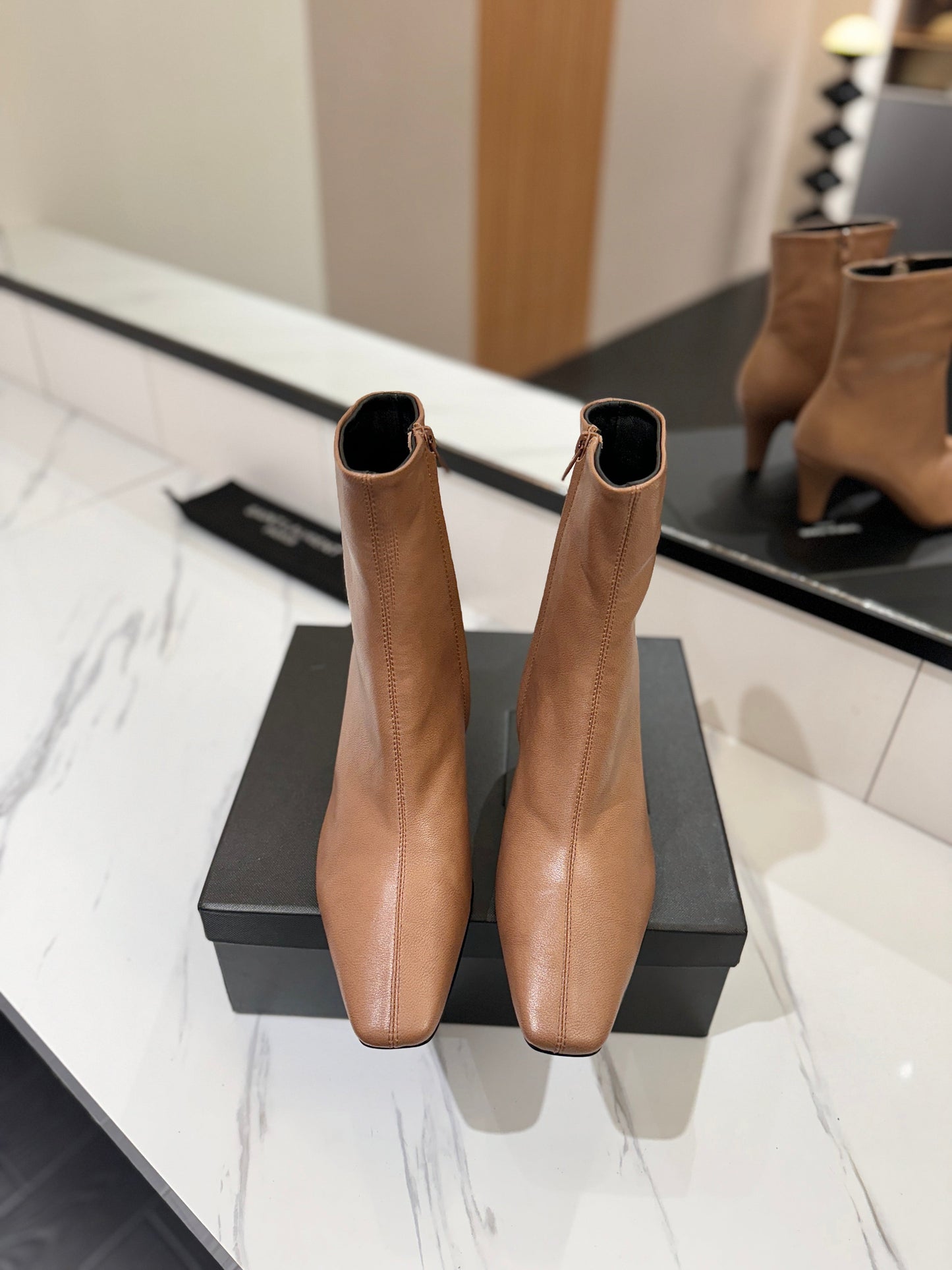 YSL 25 High-heeled Boot Light Brown Cowhide 520774