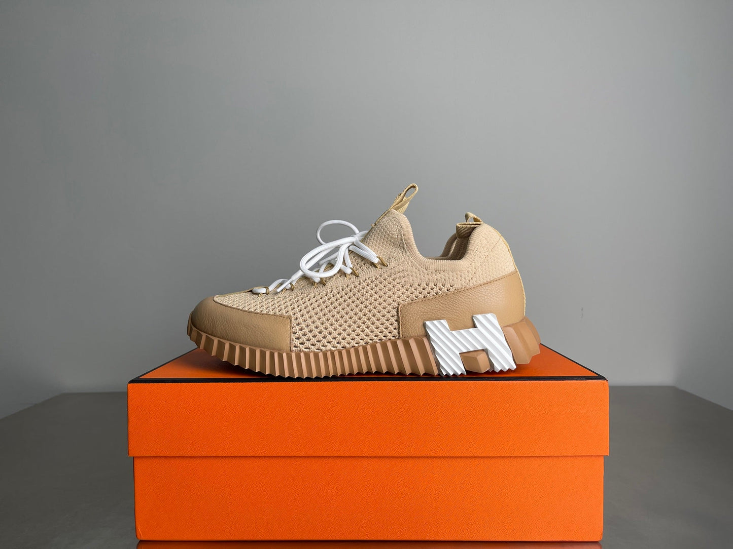 HM Men's 25 Lift Sneaker Beige Mesh Calfskin 703782