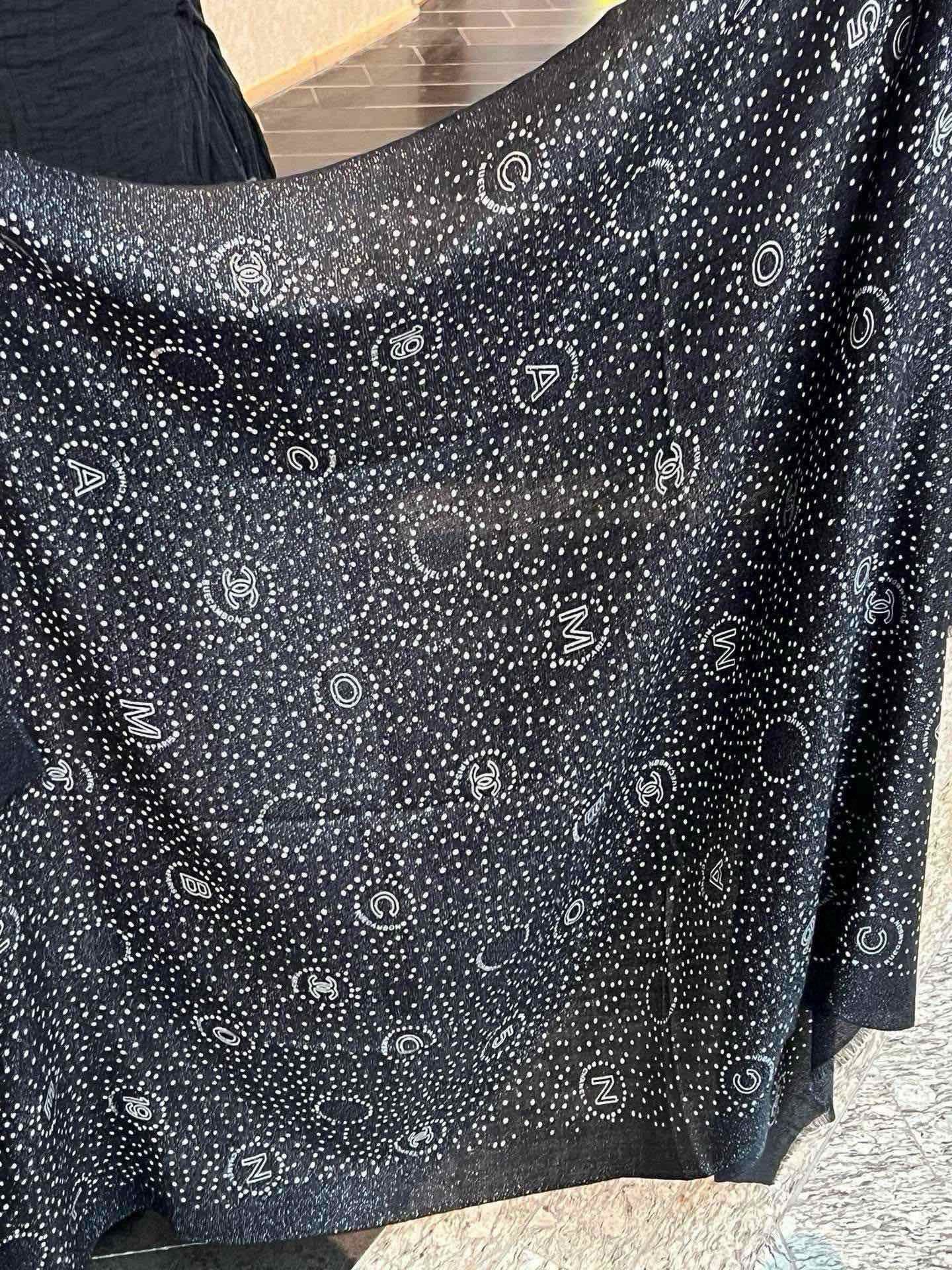 CC Scarf 200 CM In Black Polka Dot Cashmere 274118
