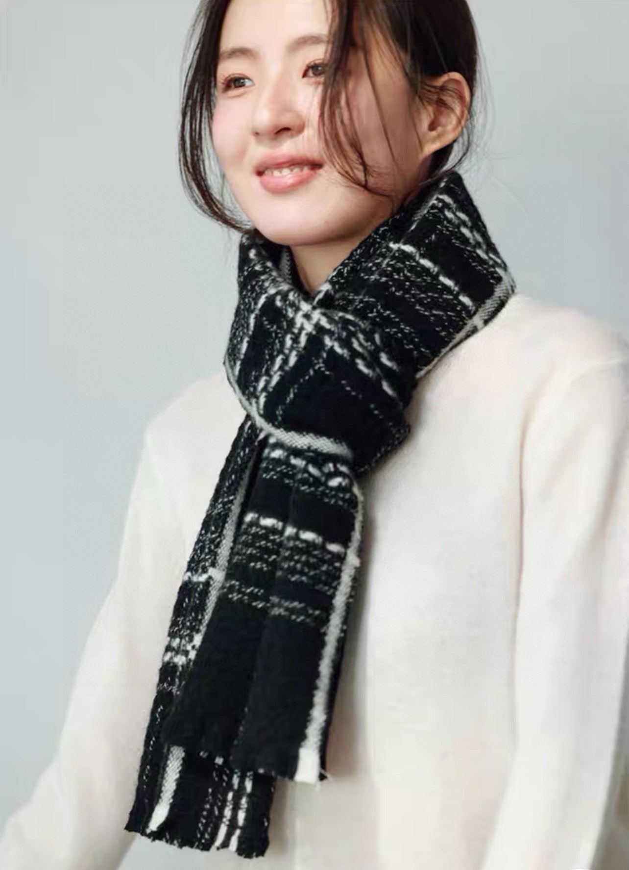 CC Scarf 185 CM Black With White Stripes Cashmere 422921