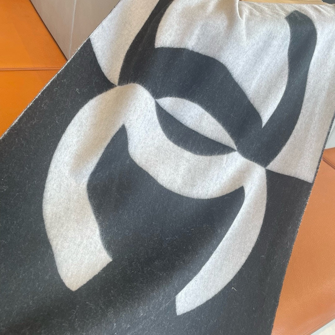 CC Scarf 200 CM In Black Mix White Cashmere 422791
