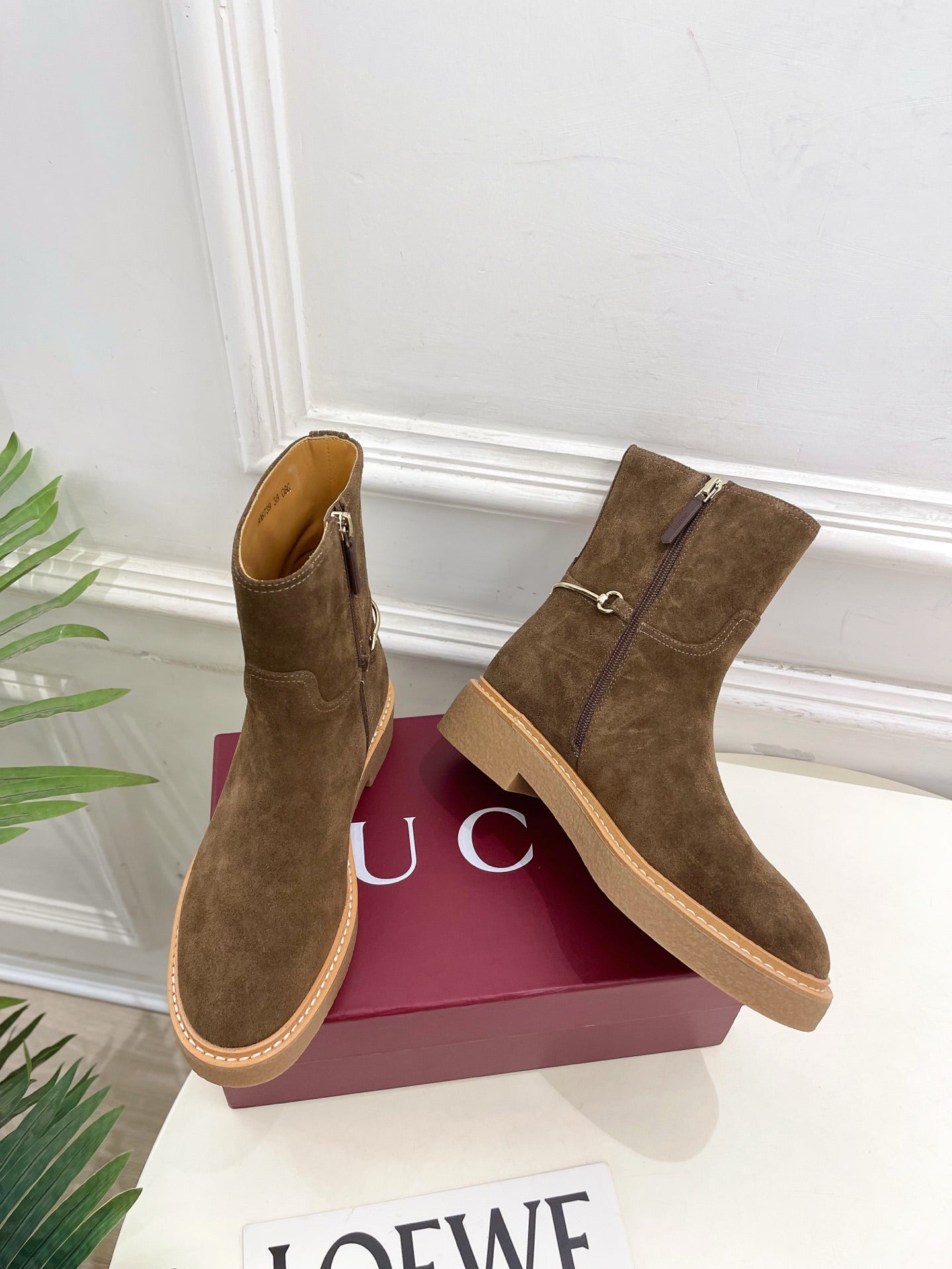 Gucci 25π¬π¬ horsebit ankle boots chestnut brown suede 435376
