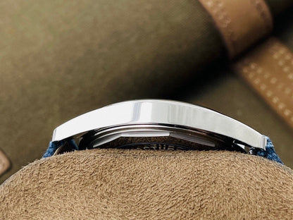 PATEK CALATRAVA 40MM STAINLESS STEEL BLUE DIAL REF6007A-001