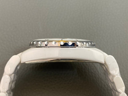 J12 38MM QUARTZ WHITE CERAMIC DIAMOND NUMERALS