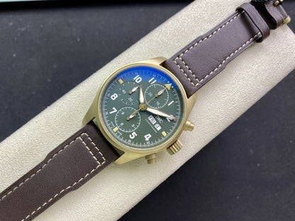 PILOT DAY-DATE CHRONOGRAPH RED GOLD GREEN DIAL