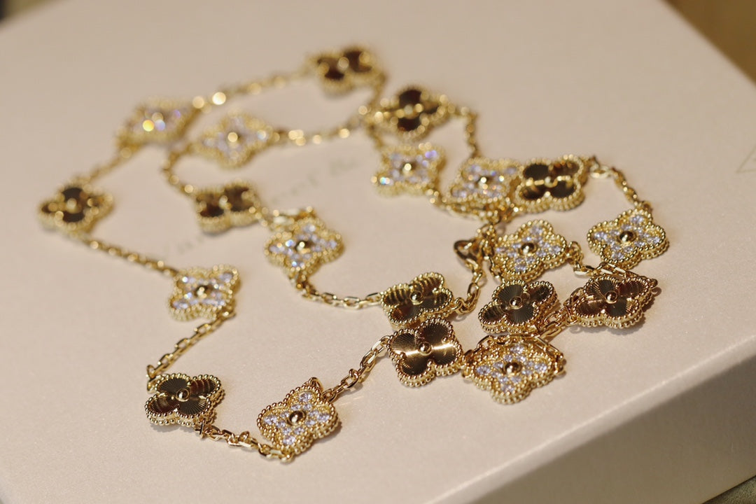 CLOVER 20 MOTIFS DIAMOND GOLD