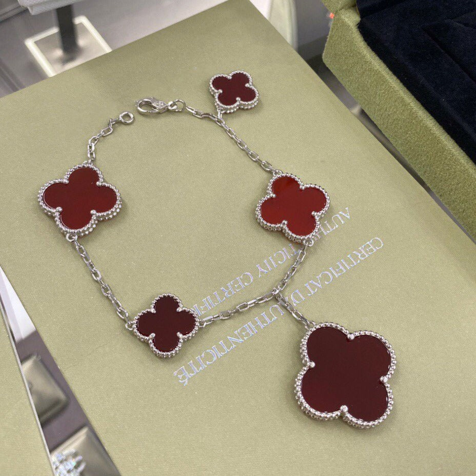 VCA Bracelet