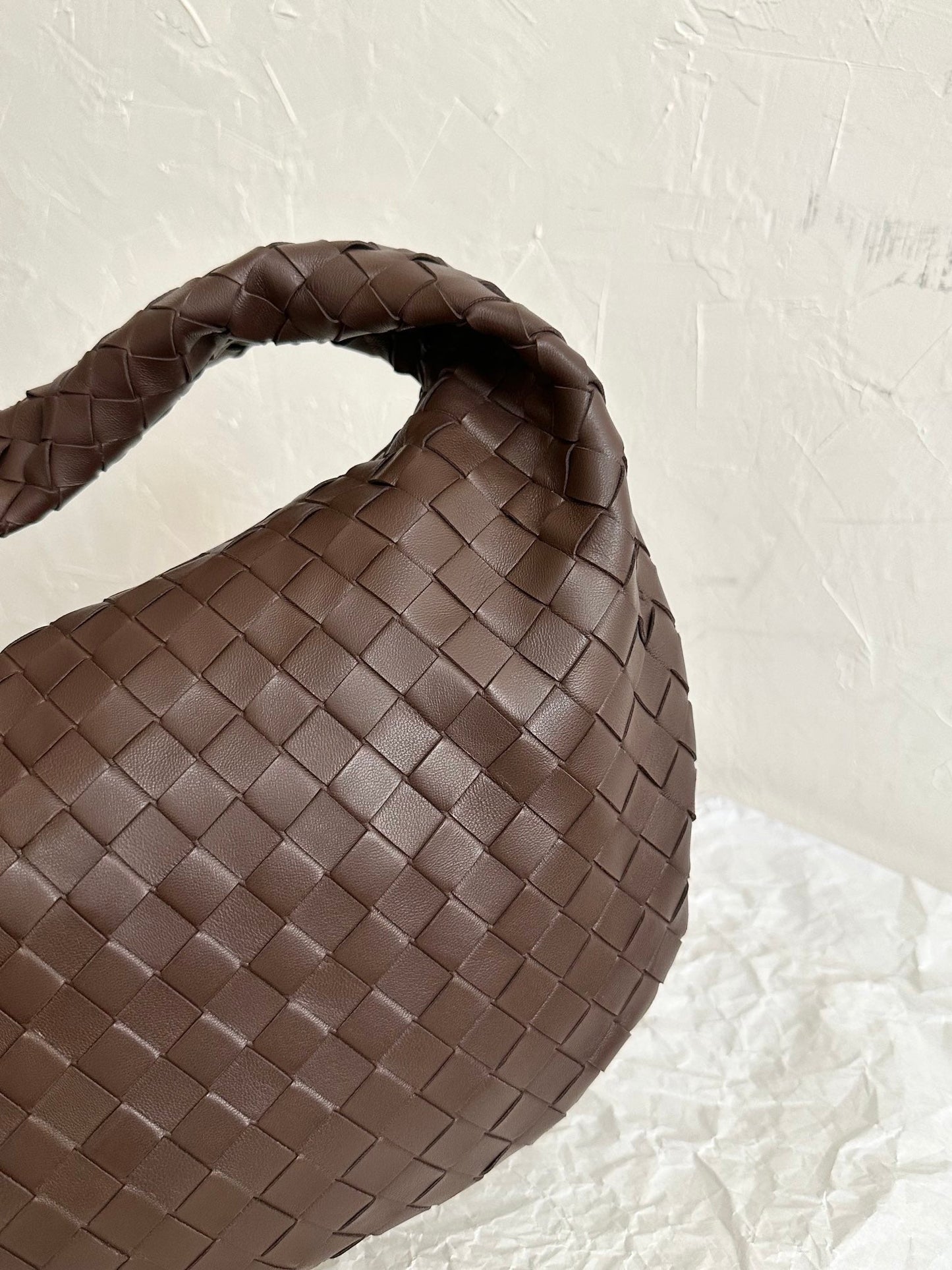 BV SMALL JODIE 48CM CHOCOLATE LAMBSKIN
