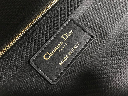 MEDIUM LADY D-LITE 24 BLACK CANNANGE EMBROIDERY