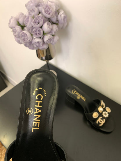 Chanel Embellished Sandal Black Leather 166885