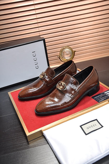 GG Men's Loafer Brown Embossed Cowhide 484786