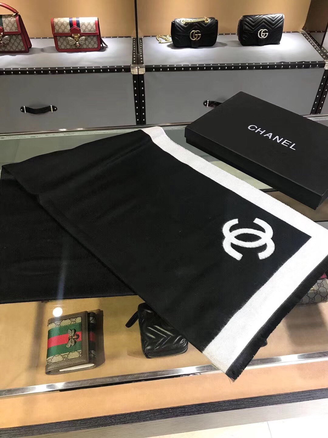 CC Scarf 180 CM In Black Mix White Cashmere 360523