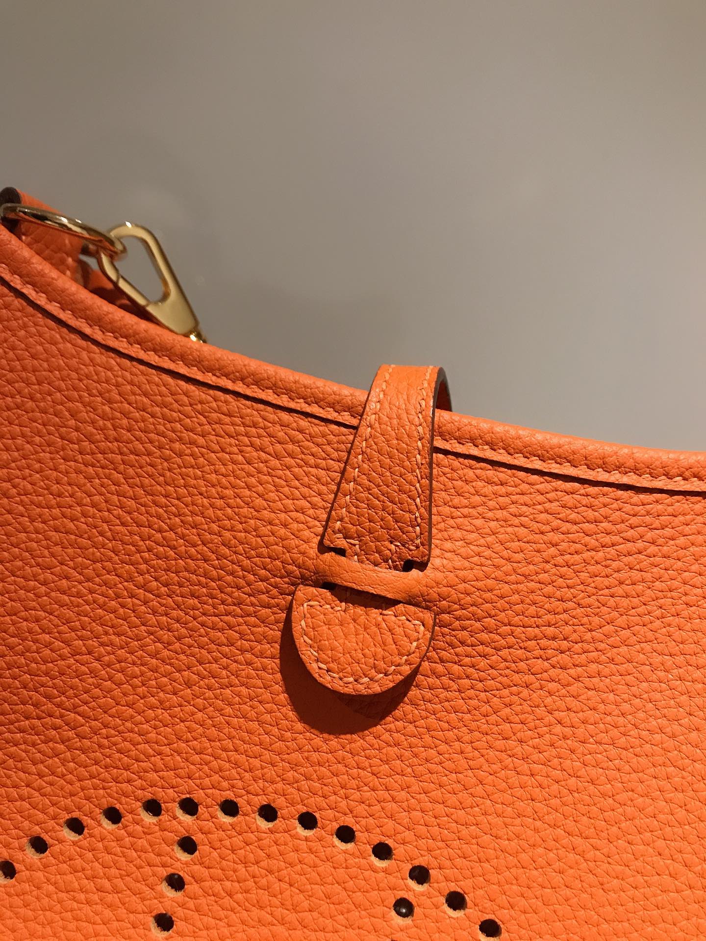 HM EVELYNE MINI 18 ORANGE TOGO