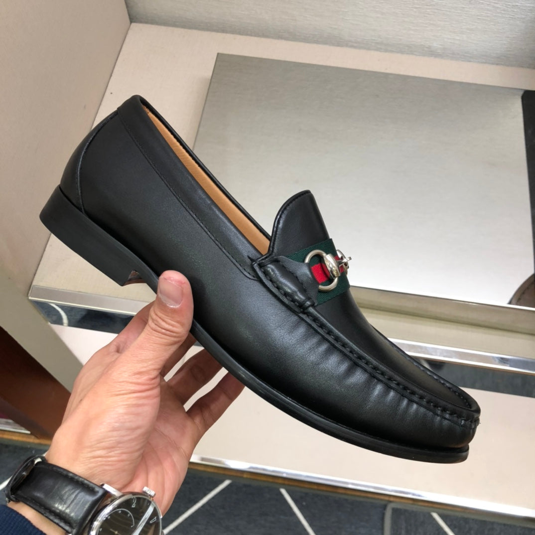 GG Men's Horsebit Loafer Black Calfskin 525092