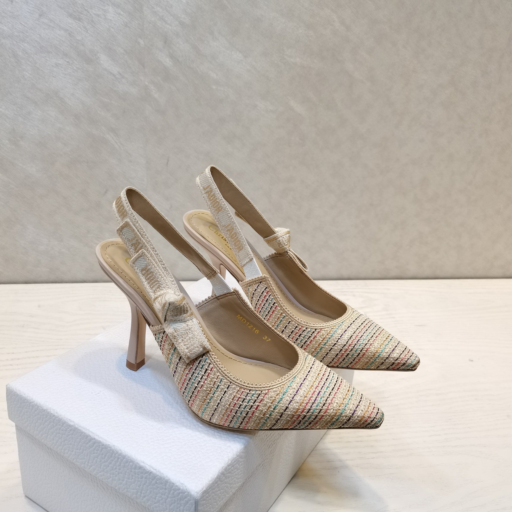 CD 25 J'Adior Slingback Heel Mesh and Leather 237890