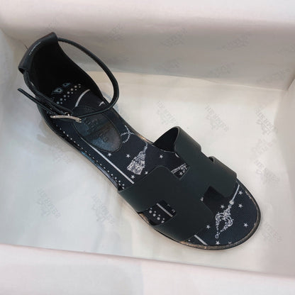 HM Flat Sandals Black Cowhide 348048