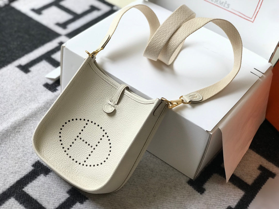 Mini Evelyne 18cm White Togo Ghw
