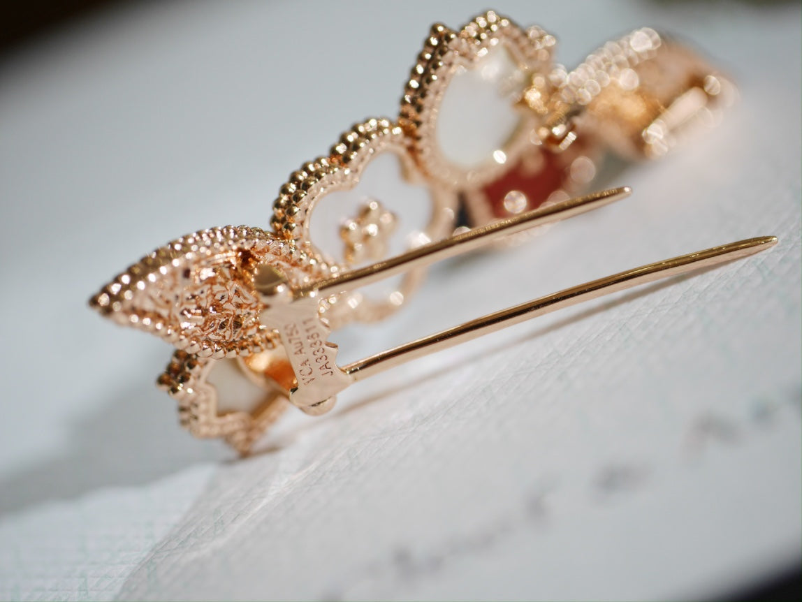 VCA Brooch 01