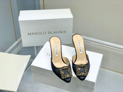 Manolo Buckle Mules 7cm Black Silk 208022