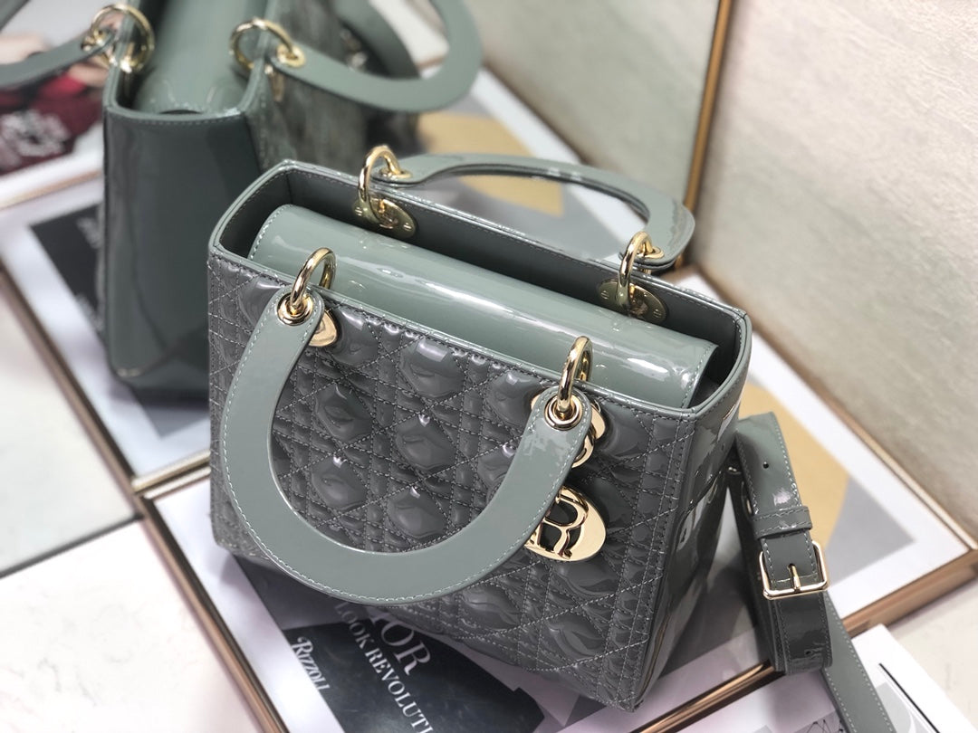 medium lady 24 grey patent calfskin