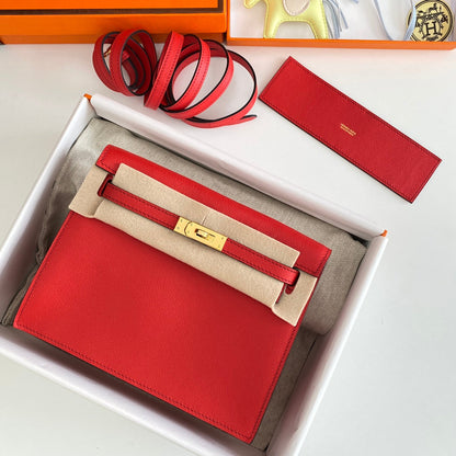 Kelly Danse II 22cm Red Evercolor Leather Ghw