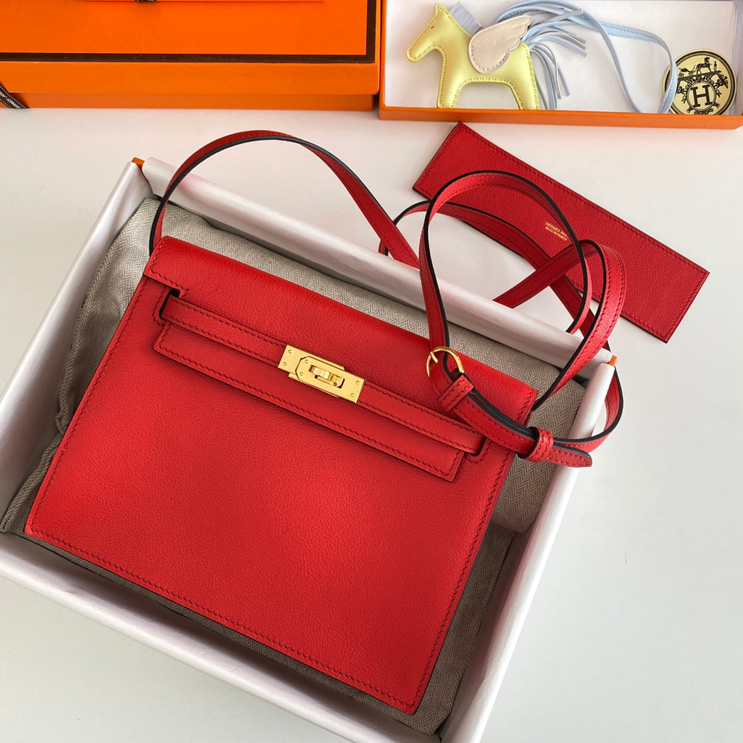 Kelly Danse II 22cm Red Evercolor Leather Ghw