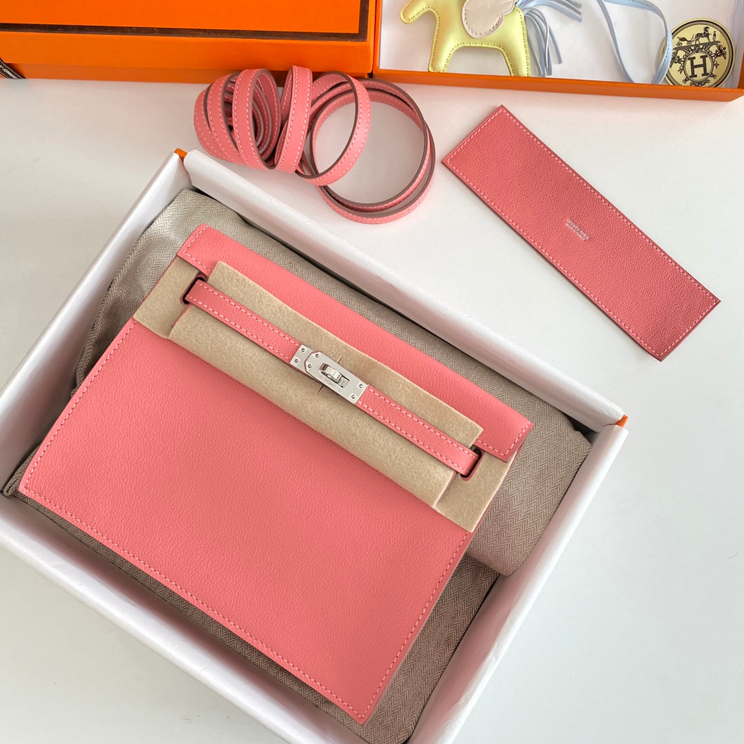 Kelly Danse II 22cm Pink Evercolor Leather Shw