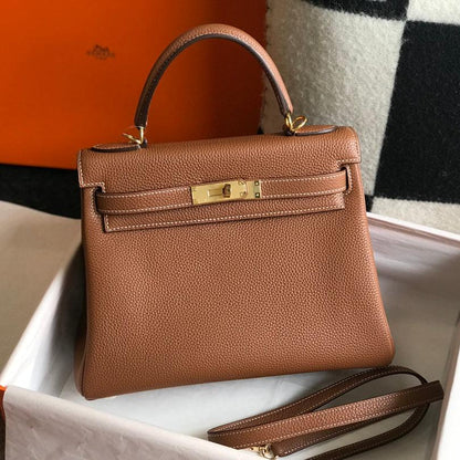 HM KELLY BAG IN BROWN TOGO GOLD HARDWARE