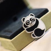 VCA Brooch 03
