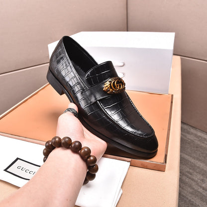 GG Men's Interlocking GG Loafer Black Cowhide 498783