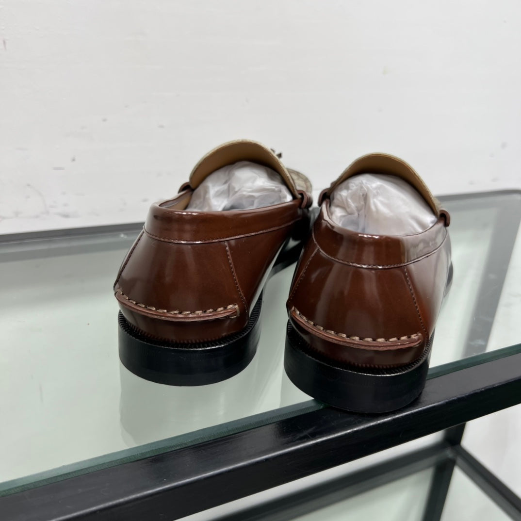 GG Men's Tassel Loafer Brown Patent Leather 559053
