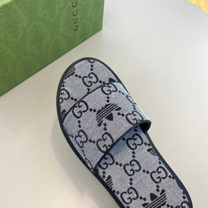 GG x Adidas Men's Slide Grey Canvas 558902