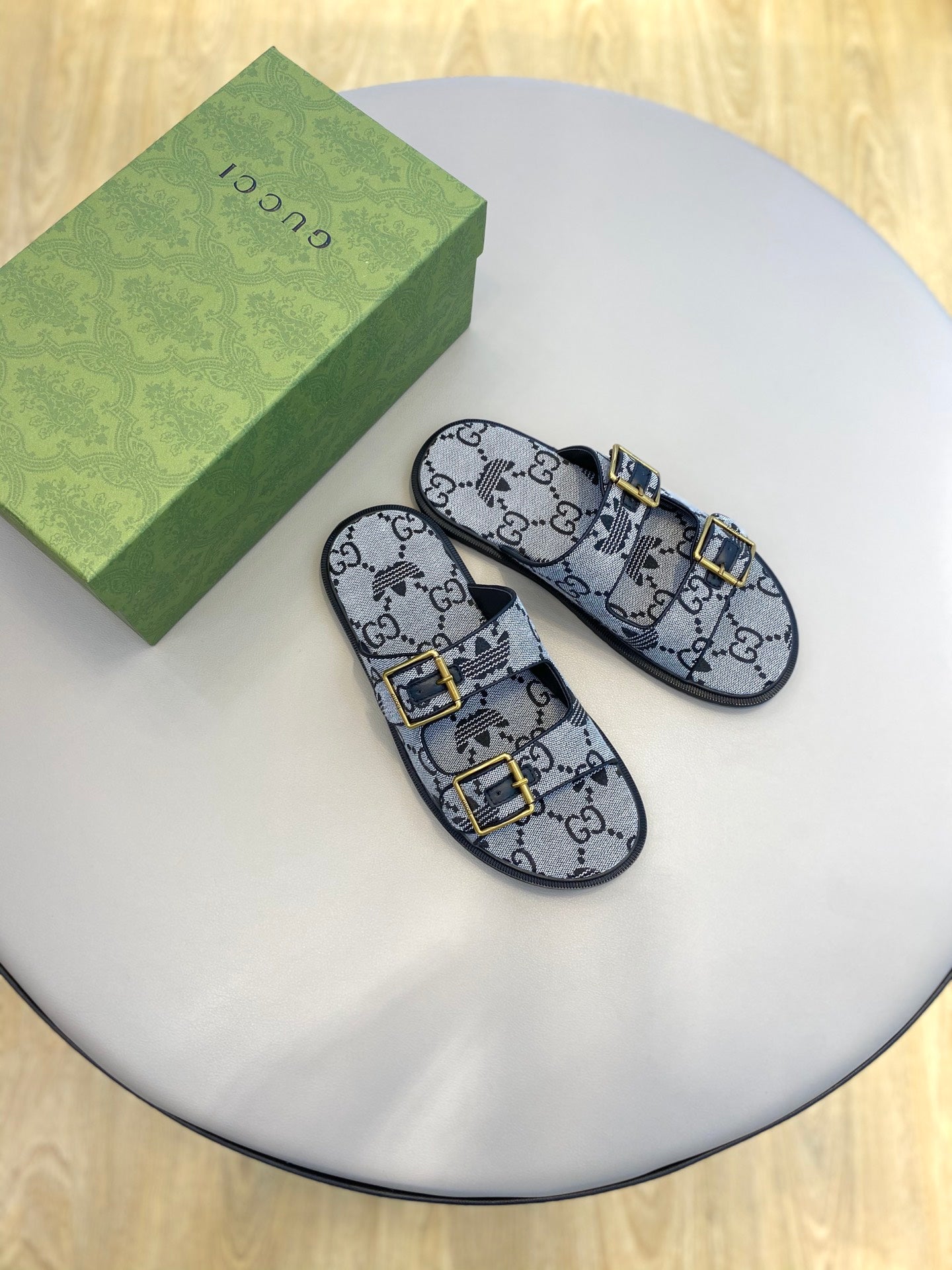 GG x Adidas Men's Sandals Slide Grey Canvas 558899