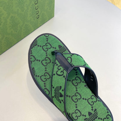 GG x Adidas Men's Thong Sandals Green Canvas 558903
