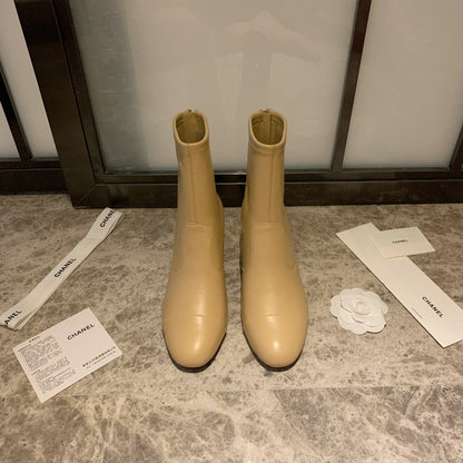 CC Short Boots 50mm In Beige Lambskin 940077