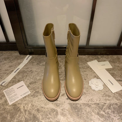 CC Short Boots 35mm In Beige With Chain Cowhide 940088
