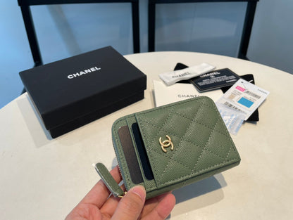 CC ZIPPED COIN PURSE 11 OLIVE GRAINED CALFSKIN