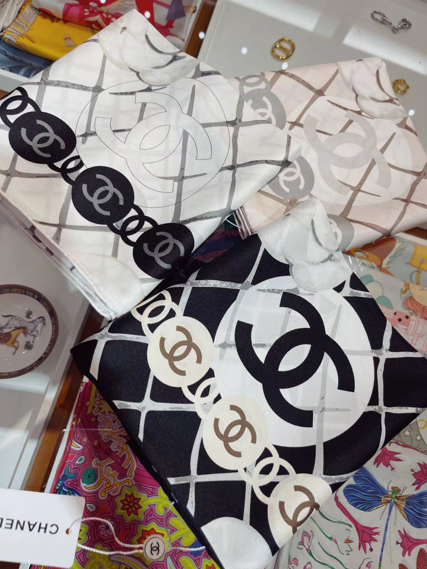 CC Square Scarf 90 CM In White Mix Black Camellia Print Silk Twill 288688