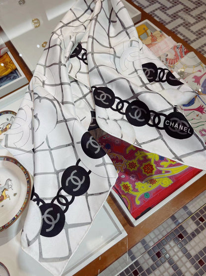CC Square Scarf 90 CM In White Mix Black Camellia Print Silk Twill 288688