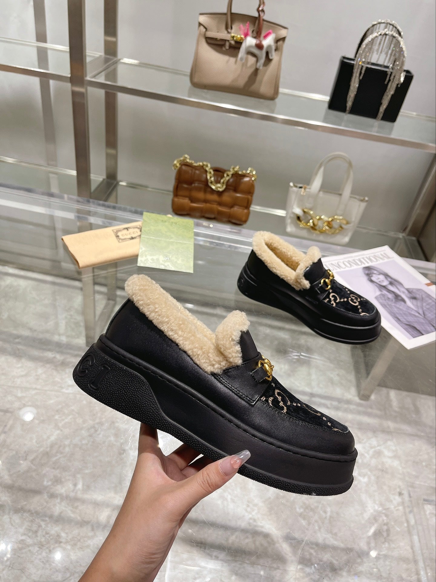 GG Snow Boots Black  Calfskin Suede Wool 576251