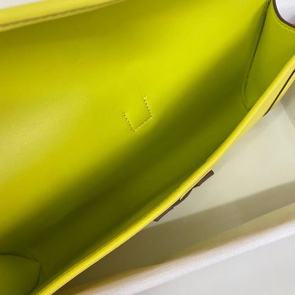 HM Jige 29 Lemon Yellow Swift Calfskin 229025