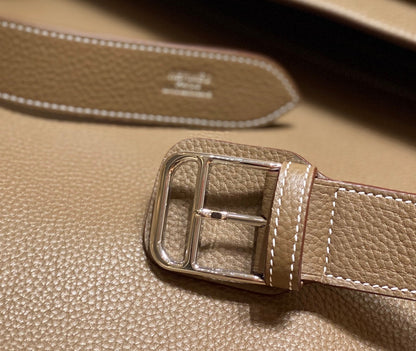 HM STEVEN 30 CAMEL TOGO LEATHER