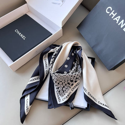 CC Square Scarf 90 CM In White Mix Black Logo Print Silk Twill 288696
