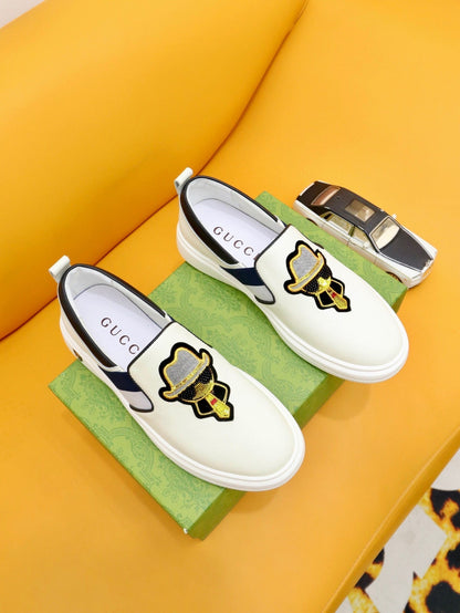 GG Men's Slip on Loafer White Black Cowhide 660094