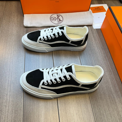 HM GET SNEAKER BLACK AND WHITE CALFSKIN